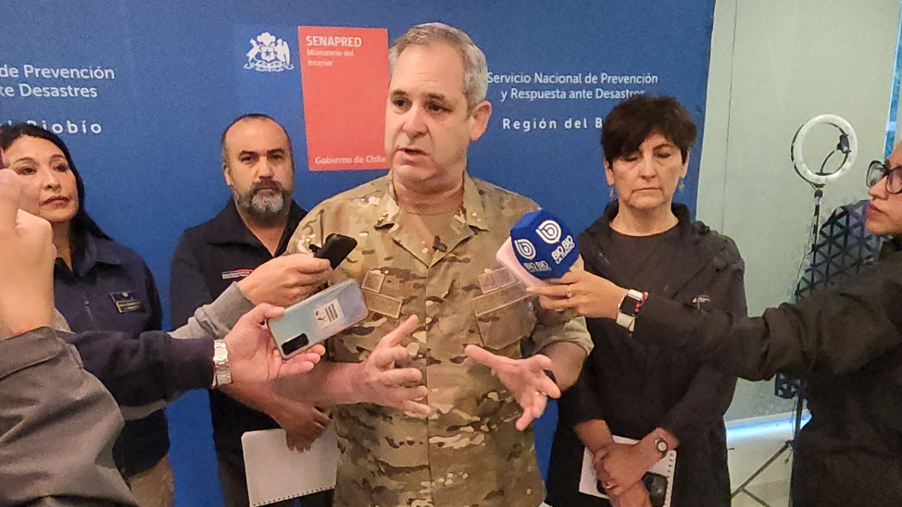 Jefe de la Defensa Nacional anuncia restricción de acceso a Penco, Lirquén y Punta Parra